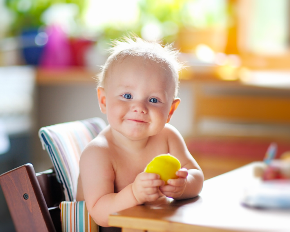 Comment faire découvrir toutes les saveurs à votre bébé ?